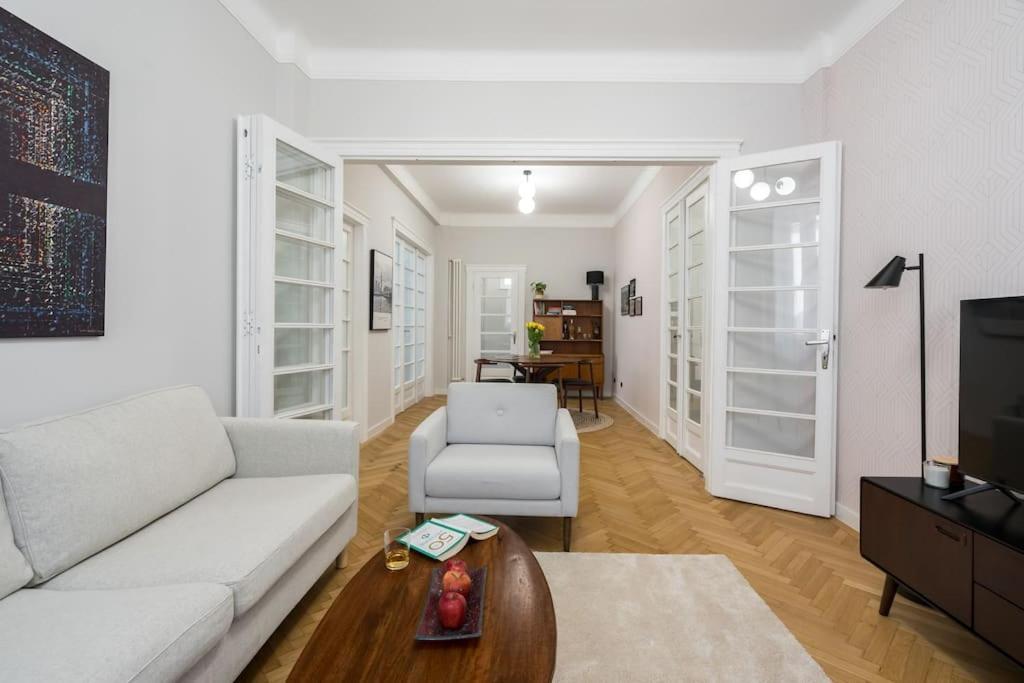 Exquisite Art Deco 2Br Apartment Prime Location Βουκουρέστι Εξωτερικό φωτογραφία