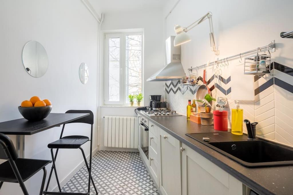 Exquisite Art Deco 2Br Apartment Prime Location Βουκουρέστι Εξωτερικό φωτογραφία