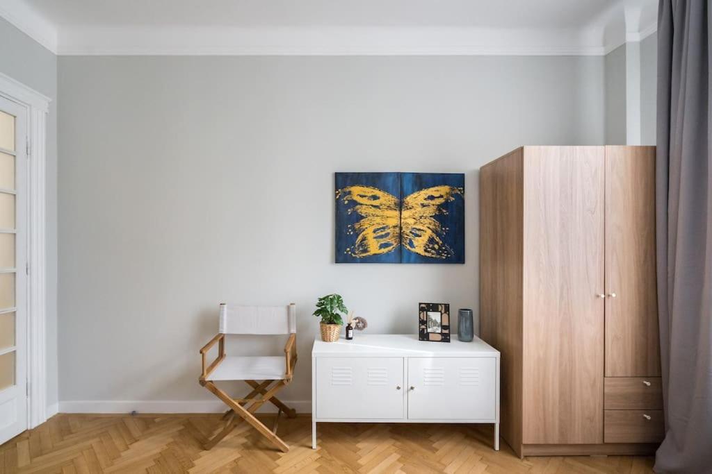 Exquisite Art Deco 2Br Apartment Prime Location Βουκουρέστι Εξωτερικό φωτογραφία