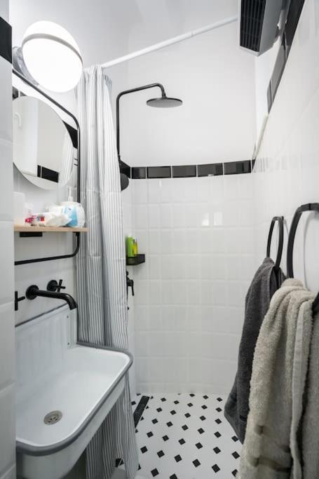 Exquisite Art Deco 2Br Apartment Prime Location Βουκουρέστι Εξωτερικό φωτογραφία