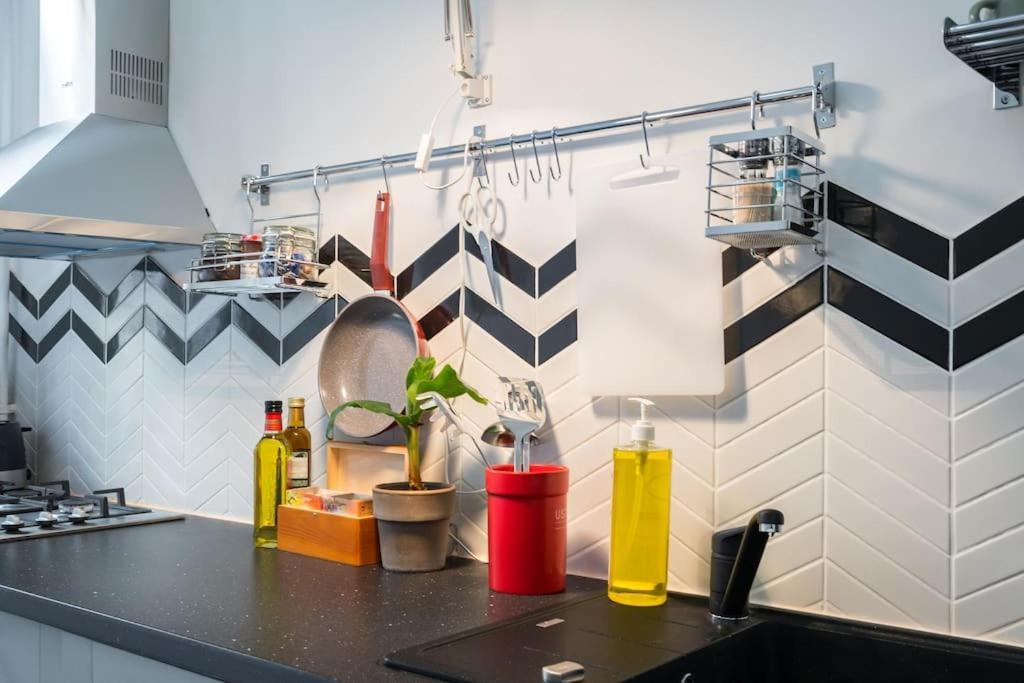 Exquisite Art Deco 2Br Apartment Prime Location Βουκουρέστι Εξωτερικό φωτογραφία